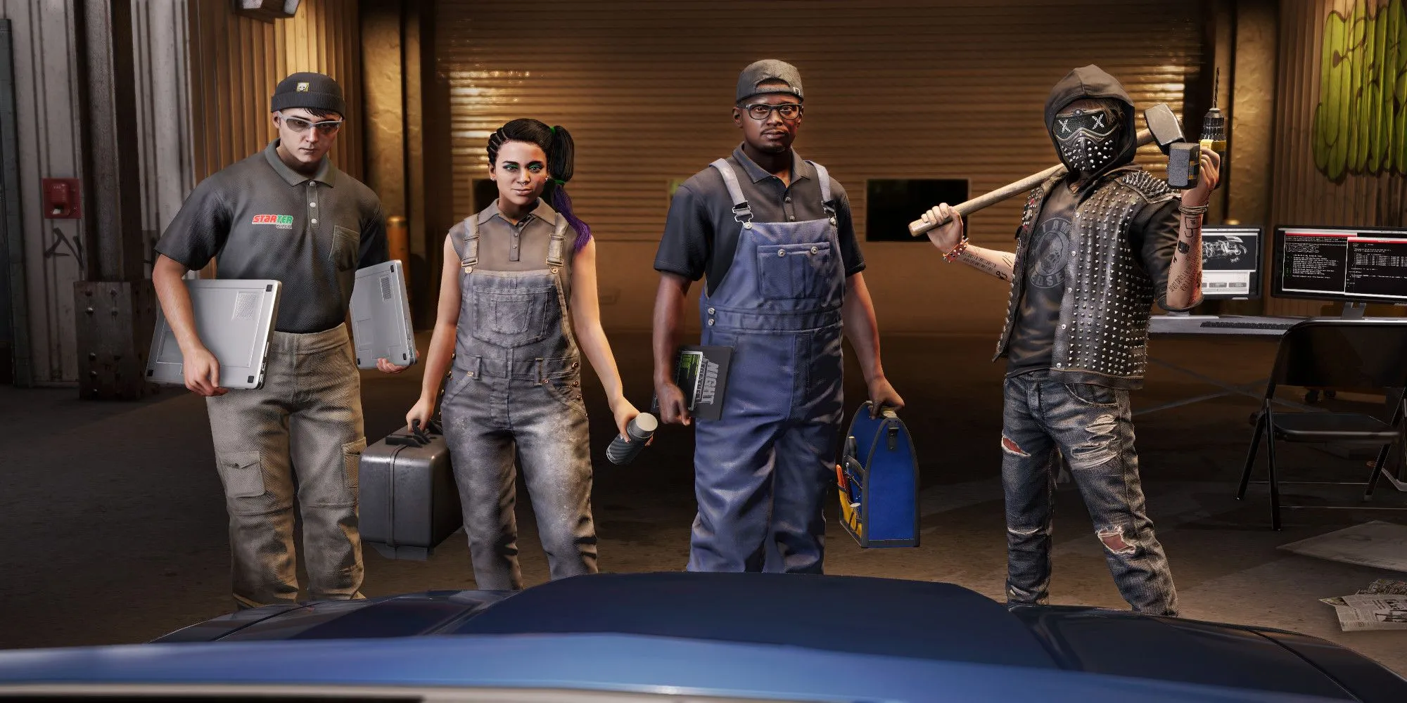 Đội ngũ Watch Dogs 2 đứng trước chiếc xe