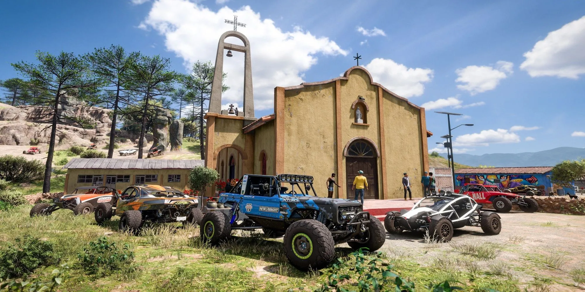 Những chiếc xe trong Forza Horizon 5 nối đuôi nhau bên ngoài nhà nguyện