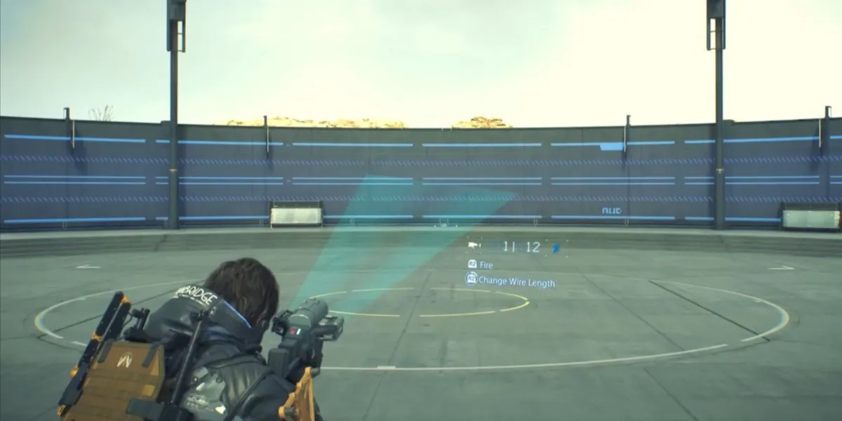 Súng Bola Stun bắn ra dây điện hóa, làm bất tỉnh người và làm choáng máy móc trong Death Stranding 2