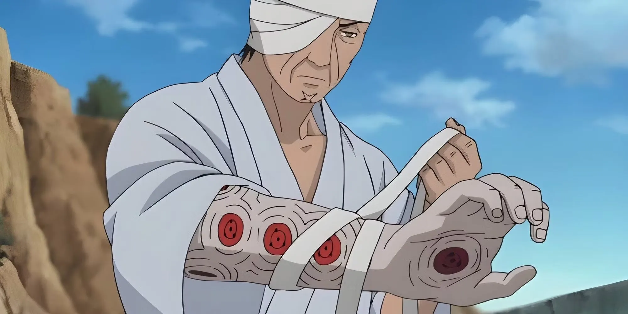 Danzo Shimura với cánh tay Sharingan bí ẩn trong Naruto