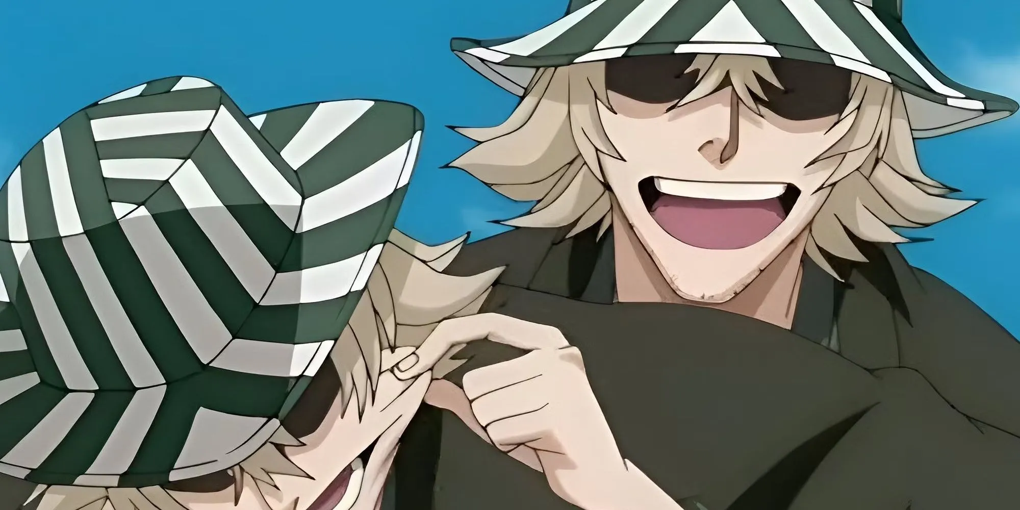 Kisuke Urahara với chiếc mũ xô đặc trưng và ánh mắt sắc bén, ẩn chứa những bí mật và gánh nặng nội tâm